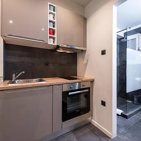 Apartment Phaedrus Living Center Cozy Studio Lykavitos *